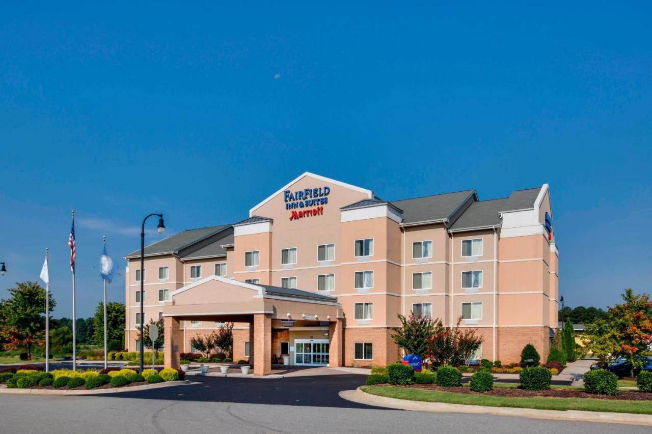Fairfield Inn And Suites South Hill I-85 Exterior photo